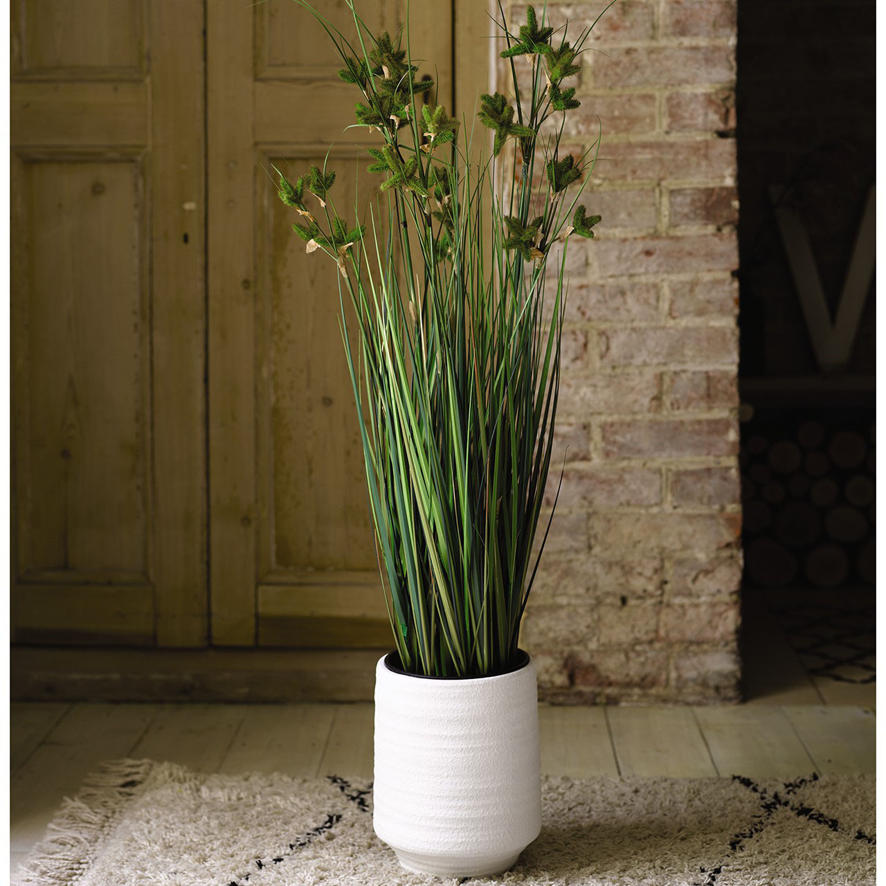 3ft Ornamental Grass in Medium Terracotta Vase
