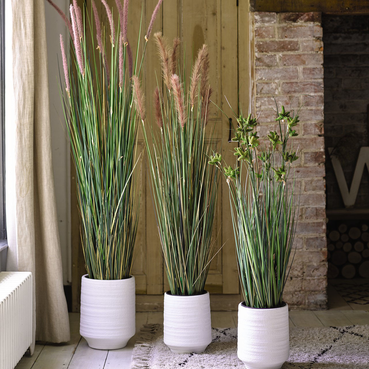 3ft Ornamental Grass in Medium Terracotta Vase