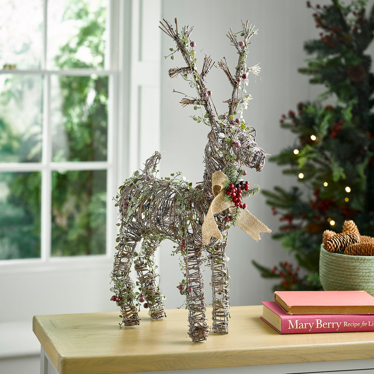 Standing Rattan Reindeer