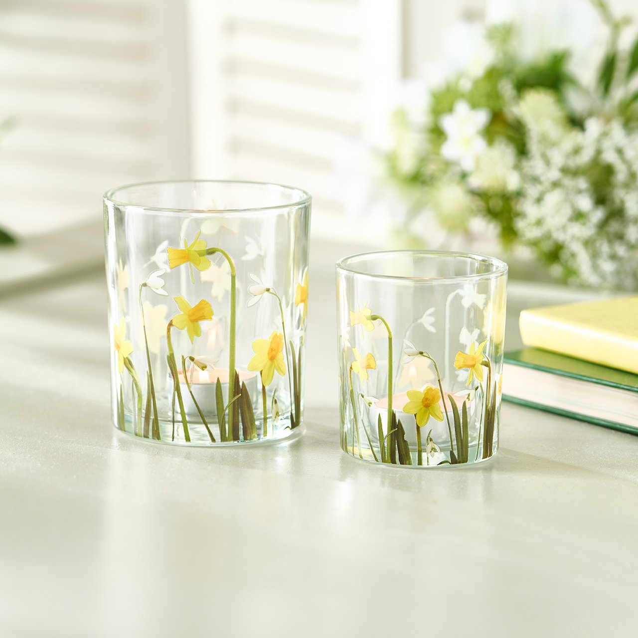 Set of 2 Spring Flower Tea Light Holders