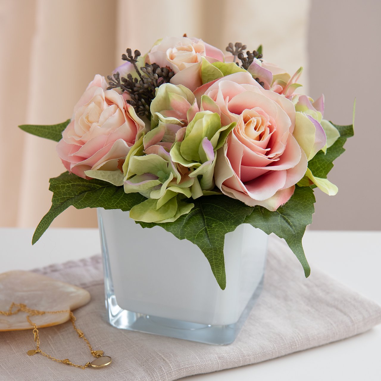 Pastel Rose and Hydrangea Cube